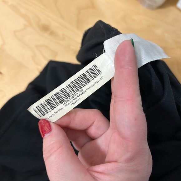 Quince Ultra-Form Maternity Pocket Leggings Womens L Black Ankle Crop Over Belly - Picture 6 of 7